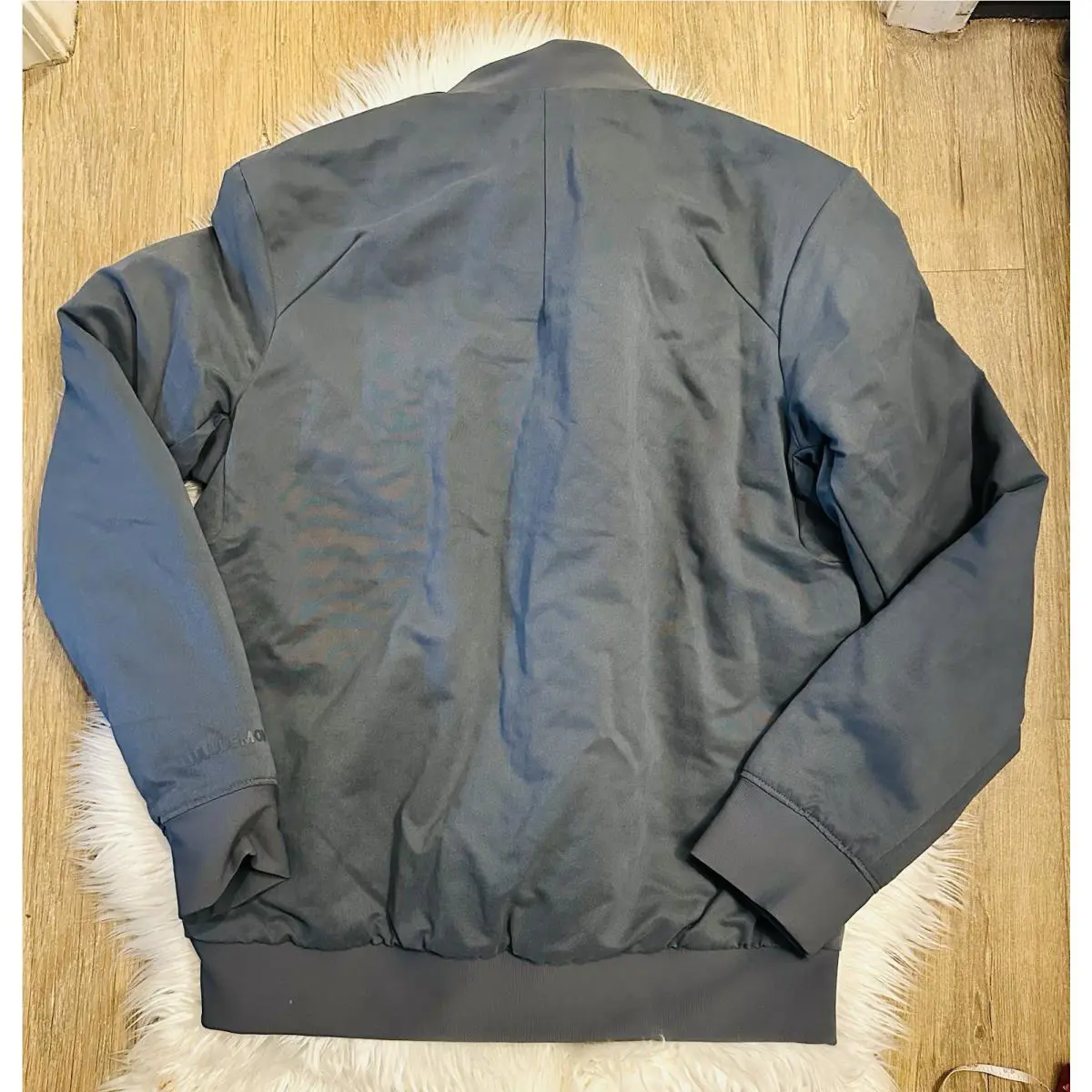 Lululemon clothing - Lululemon Switch Over Bomber - Switch Over Bomber - LM4A17S - Gray Sage 0