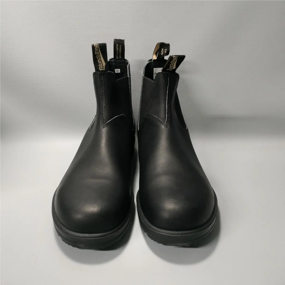 Blundstone shoes  - Black 3