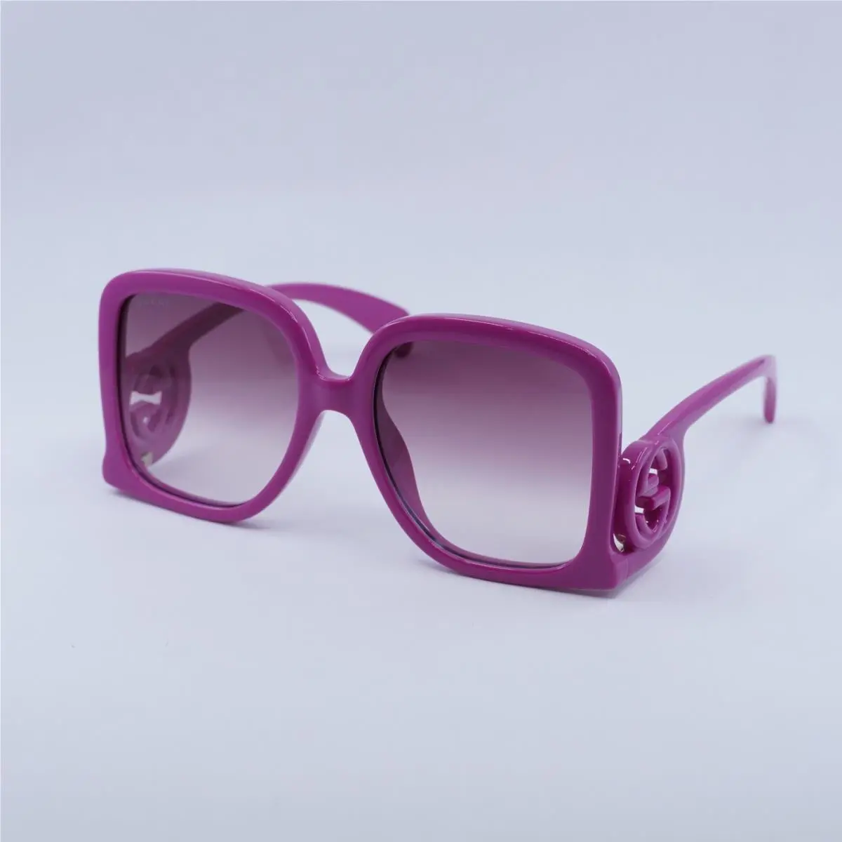GG1326S 004 Fuchsia/violet Gradient 58-19-140 Sunglasses by Gucci