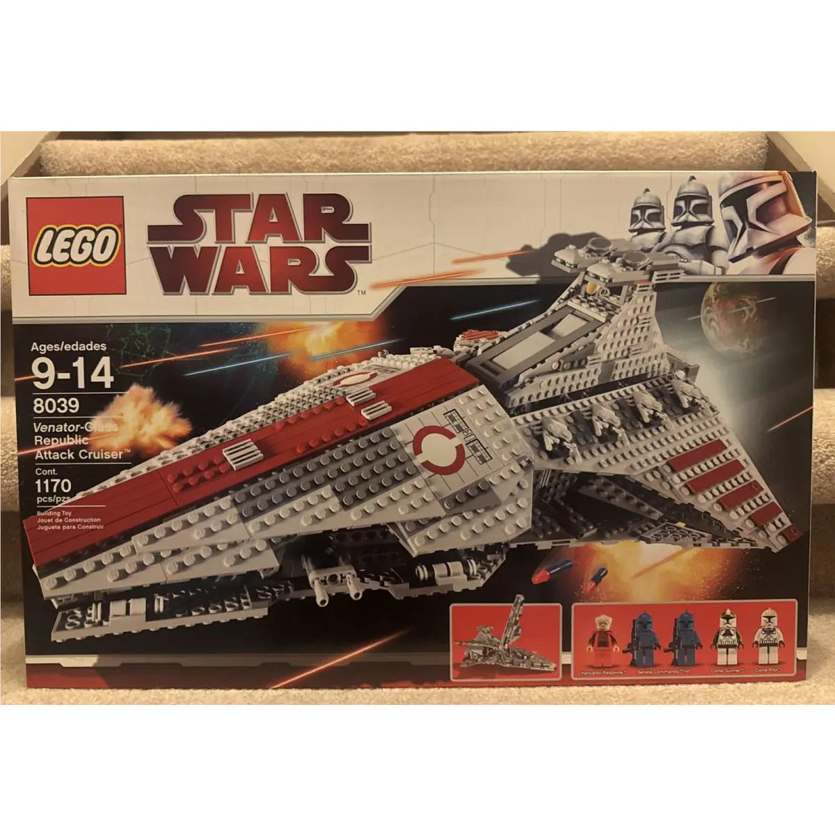 Lego Star Wars 8039 Venator - Class Republic Attack Cruiser Mint