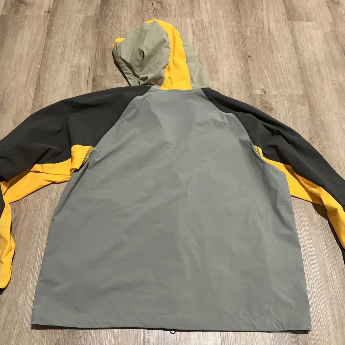 Nike clothing - Nike Tech - Tech - IP8956-289 - Green 4