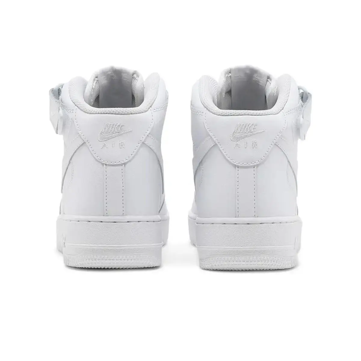 Nike shoes - White/Blanc 7