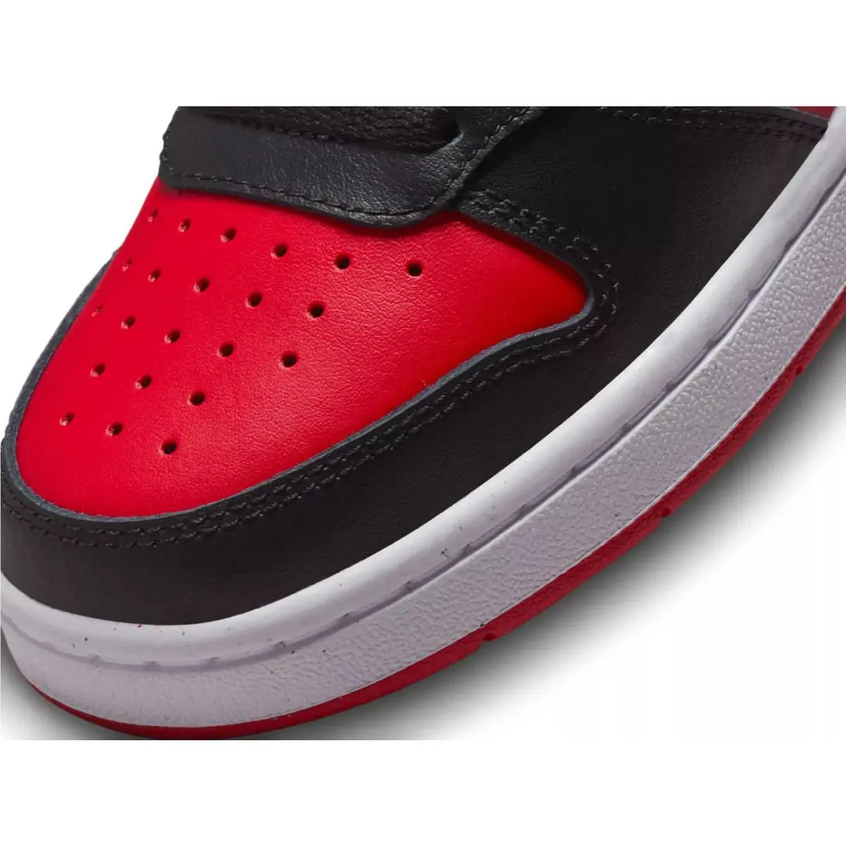 Nike shoes - Black/Red 5