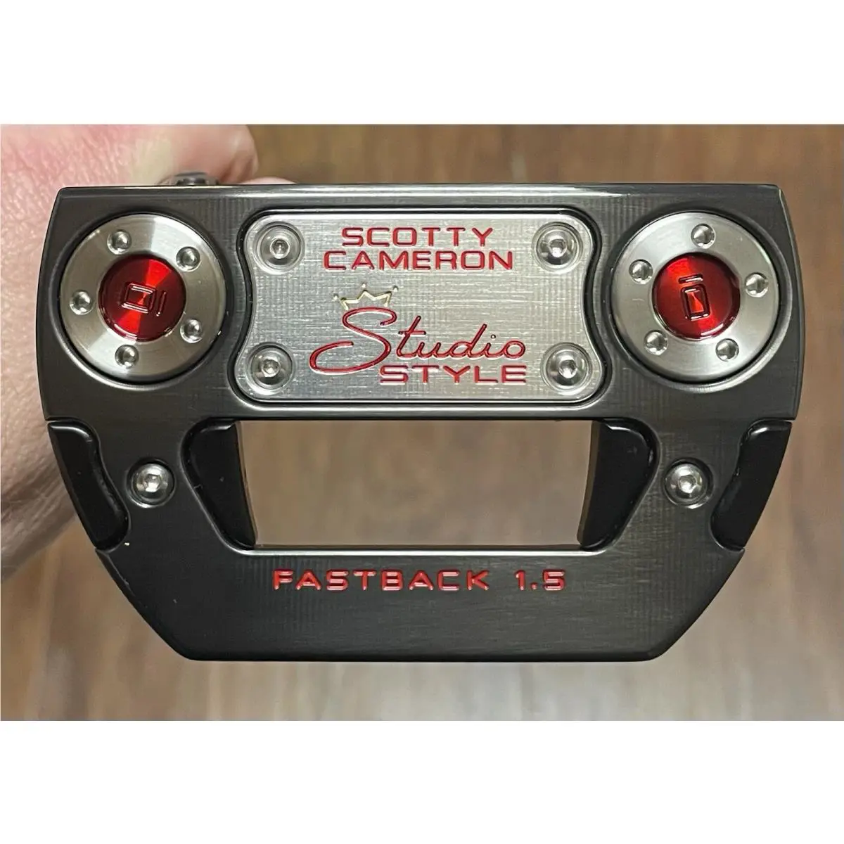 Scotty Cameron  - Studio Style Fastback 1.5 - SCS - Xtreme Dark Finish - DLC - Red, Lie Angle: Black 2