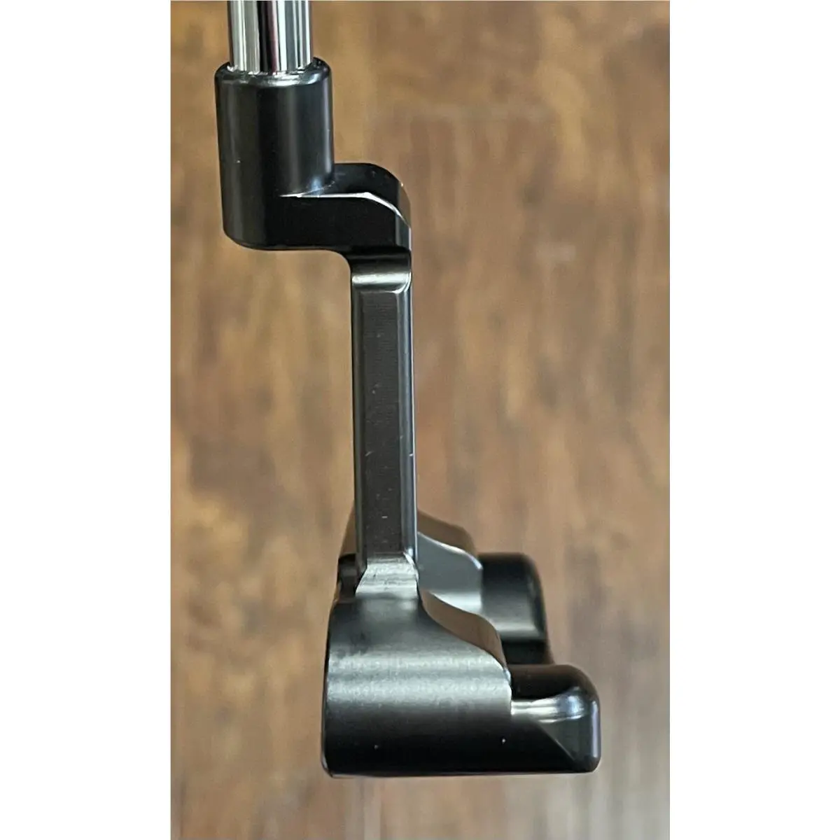 Scotty Cameron  - Super Select Newport - Xtreme Dark Finish - DLC - Red, Lie Angle: Black 9