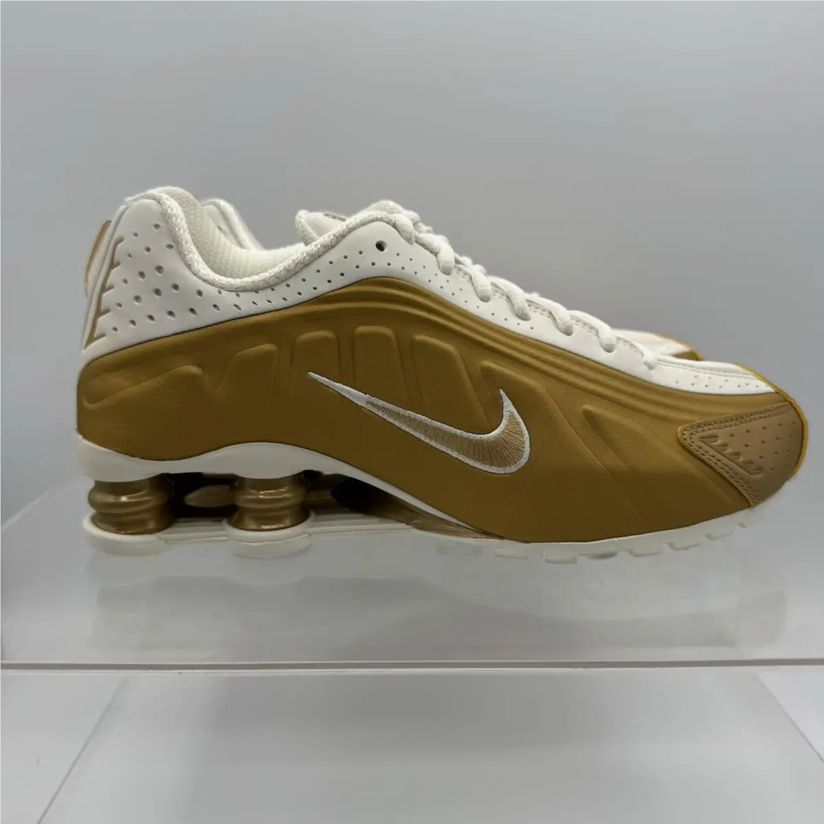 Nike shoes - Nike Shox - Shox - AR3565 010 - Soft Pearl/Metallic Gold 0