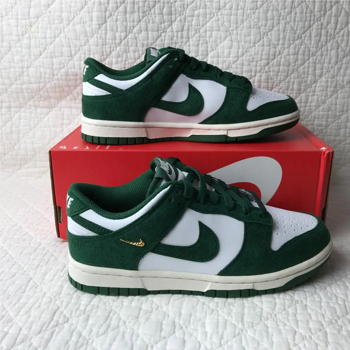 Nike shoes - Nike Dunk - Dunk - IB4417-100 - Green 0