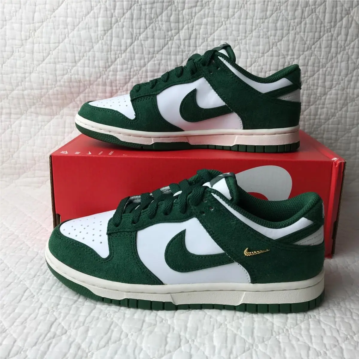Nike shoes - Nike Dunk - Dunk - IB4417-100 - Green 1