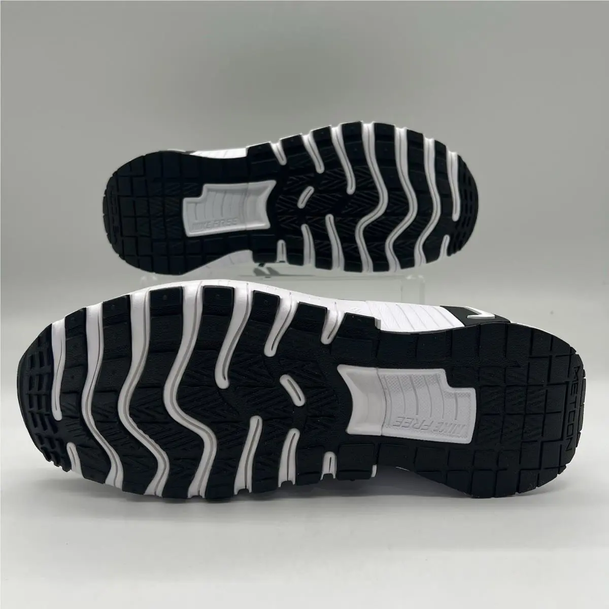 Nike shoes - Nike Free Metcon - Free Metcon - HM3754 301 - Black (UPC: 197598544532) 2