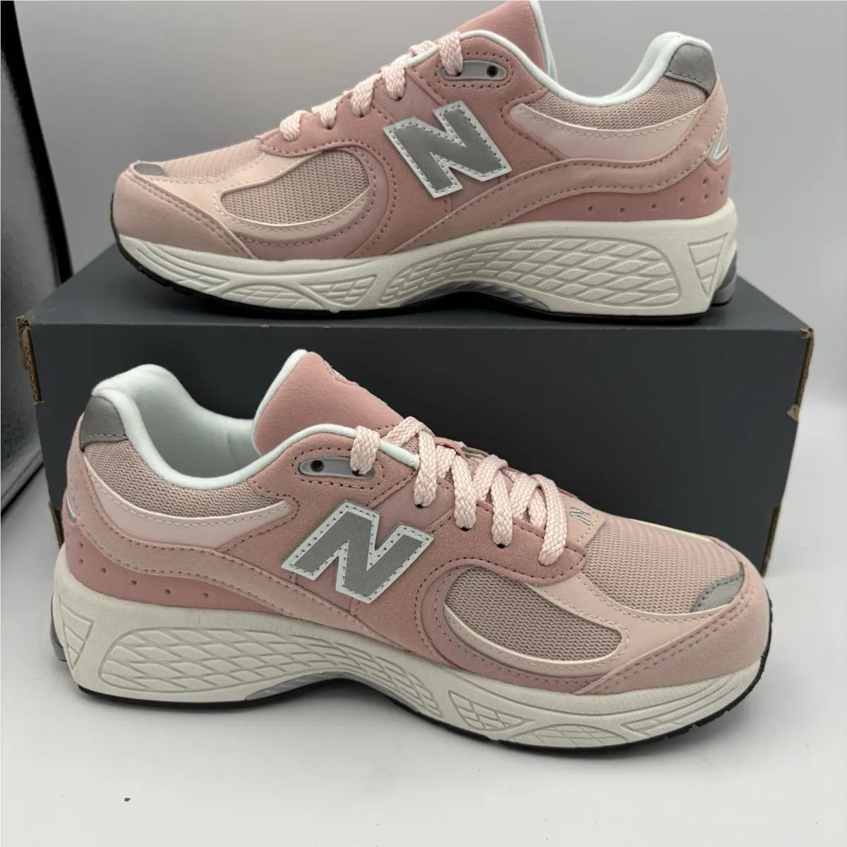 New Balance shoes - New Balance 2002R - GC2002SK - PINK SAND/QUARTZ PINK, Manufacturer: White 0