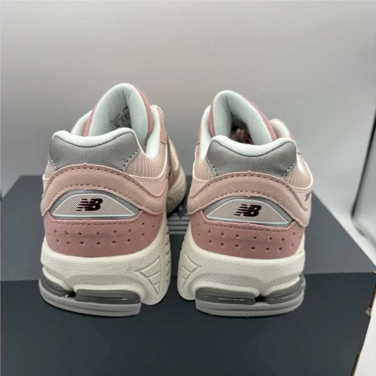 New Balance shoes - New Balance 2002R - GC2002SK - PINK SAND/QUARTZ PINK, Manufacturer: White 2
