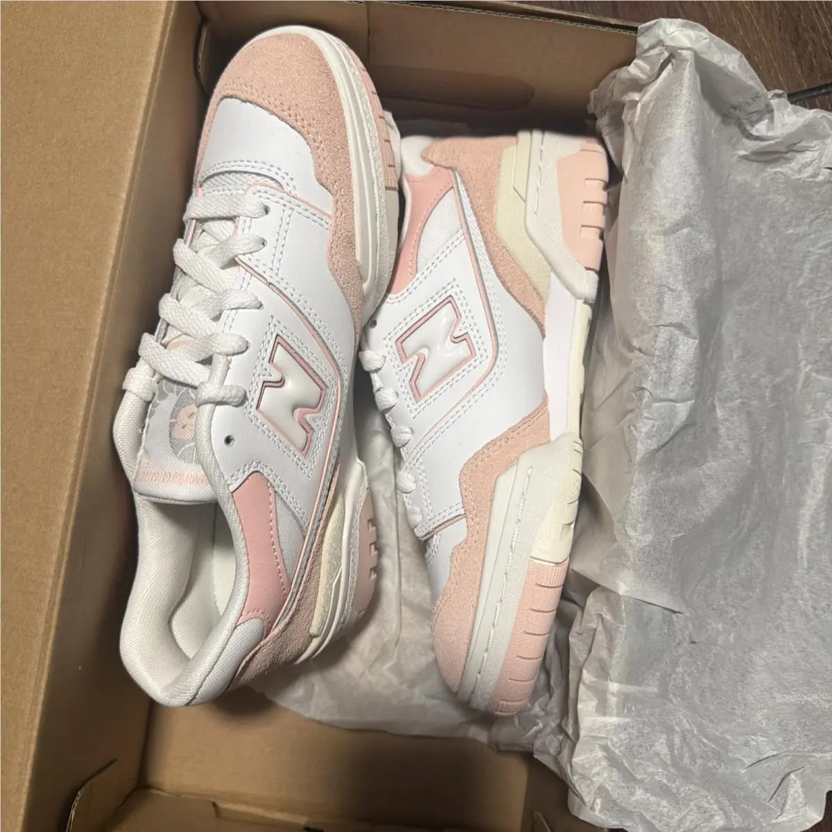 New Balance Girls 550 Sneakers GSB550CD Pink White Size 5