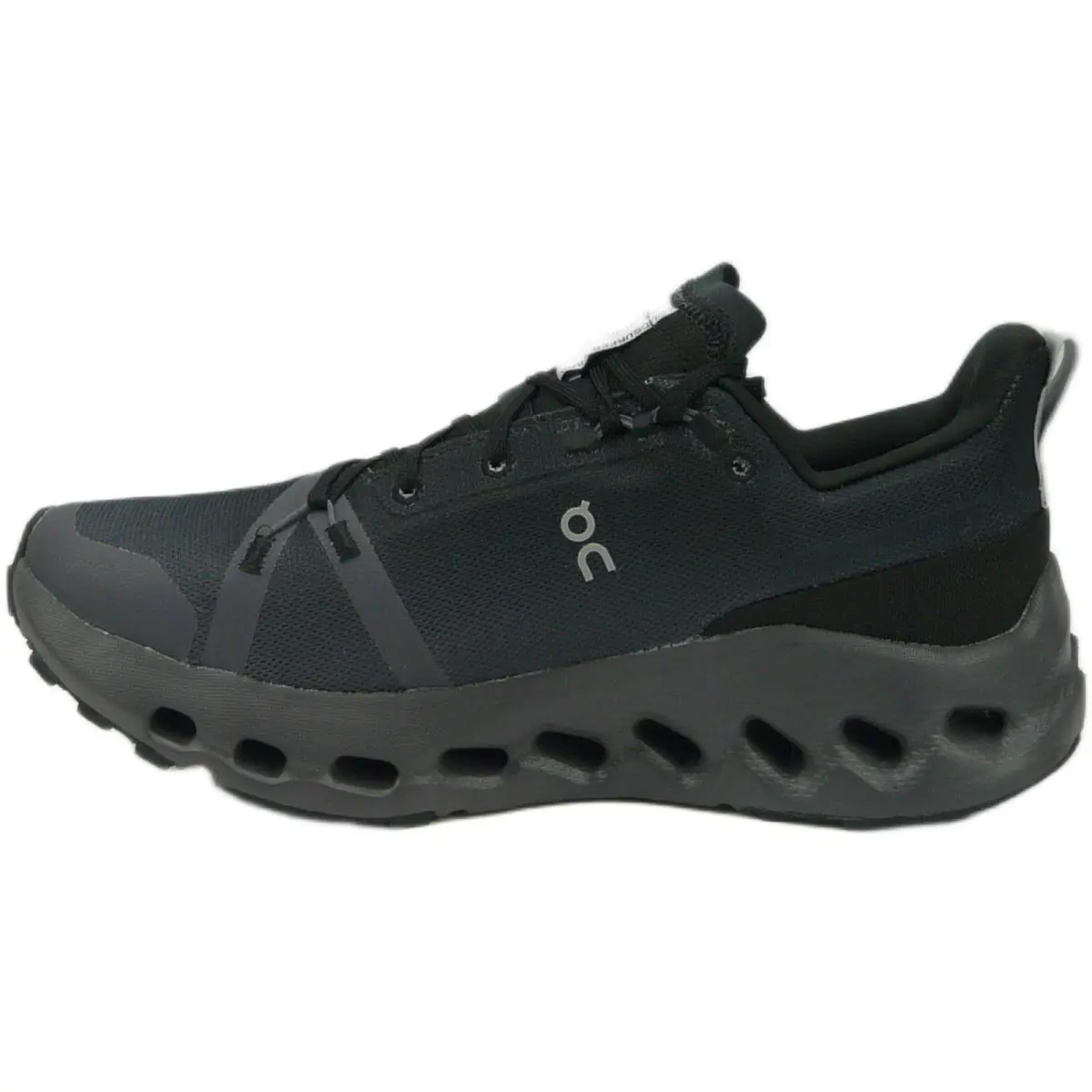 On-Running shoes  - Black 3