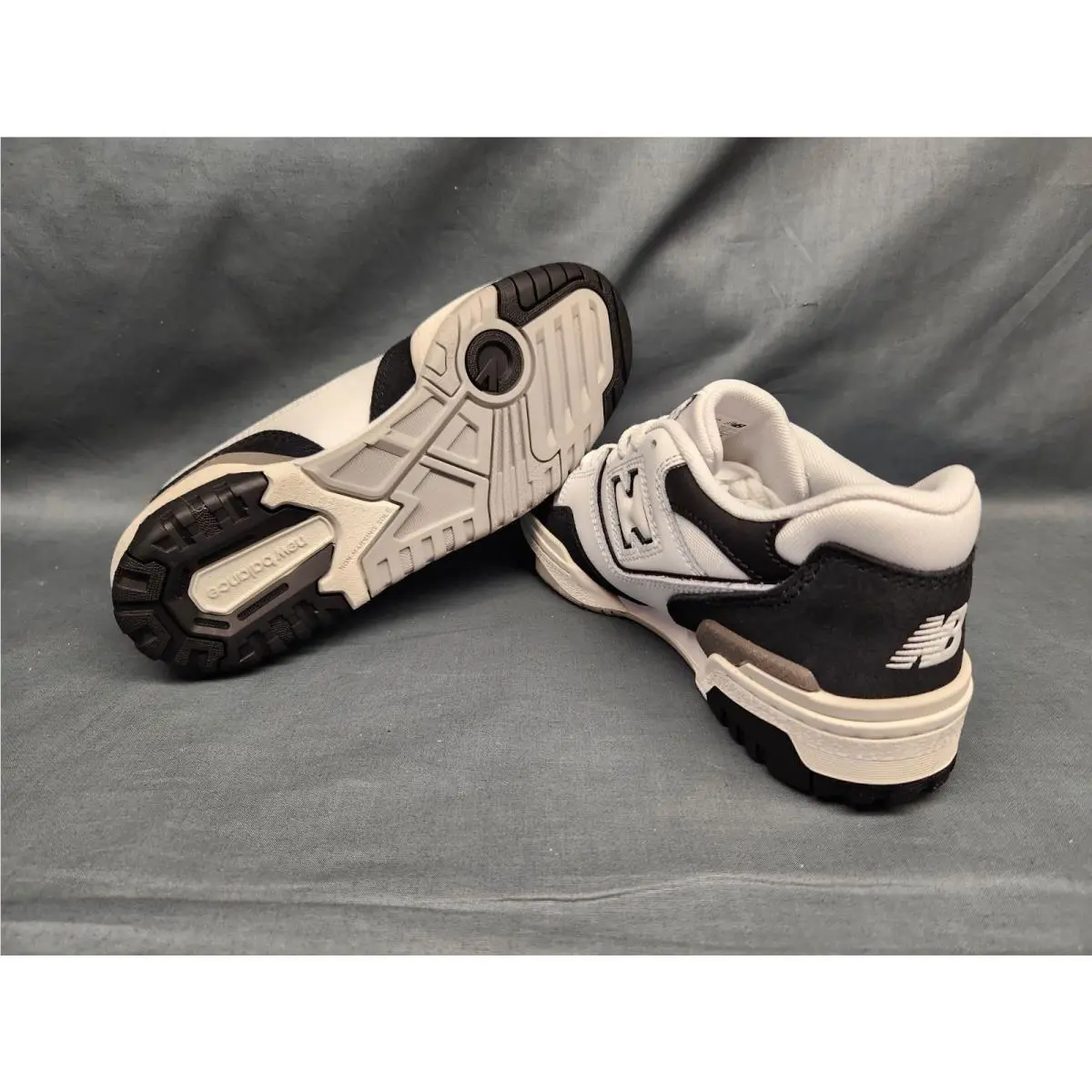 New Balance shoes - New Balance 550 - GSB550CA - White (UPC: 196307271097) 0
