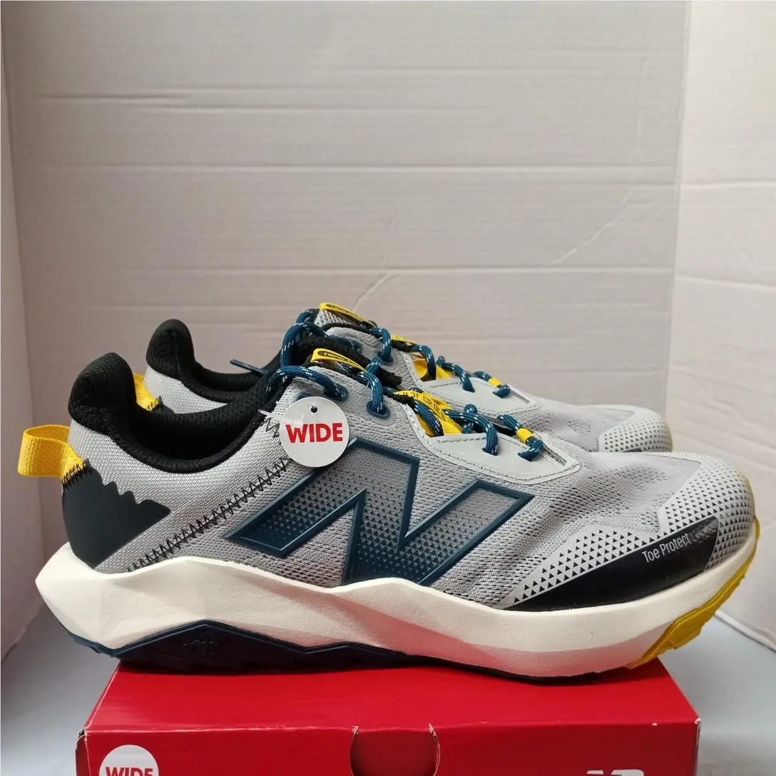 Men`s New Balance Shoes 9 Wide Trail Running Sneakers Gray Yellow Dynasoft - Gray