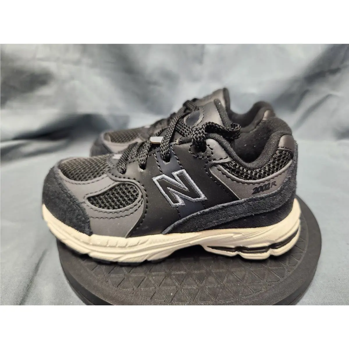 New Balance shoes - 2002 - PC2002BK - Black (UPC: 196432685684) 3