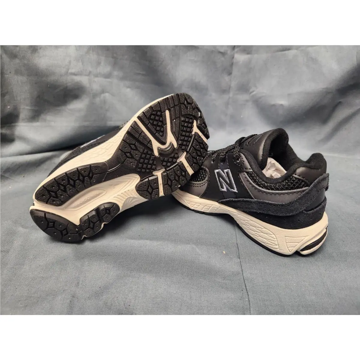 New Balance shoes - 2002 - PC2002BK - Black (UPC: 196432685684) 0