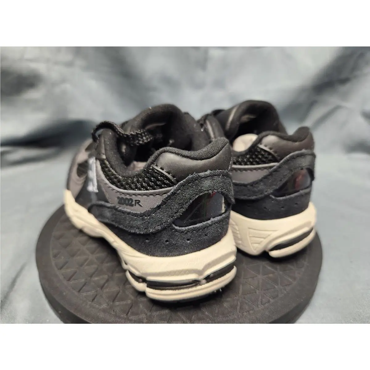 New Balance shoes - 2002 - PC2002BK - Black (UPC: 196432685684) 4