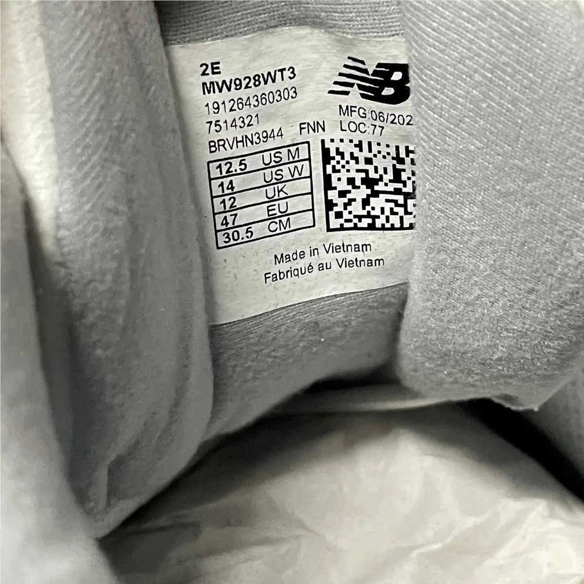 New Balance shoes  - White 5