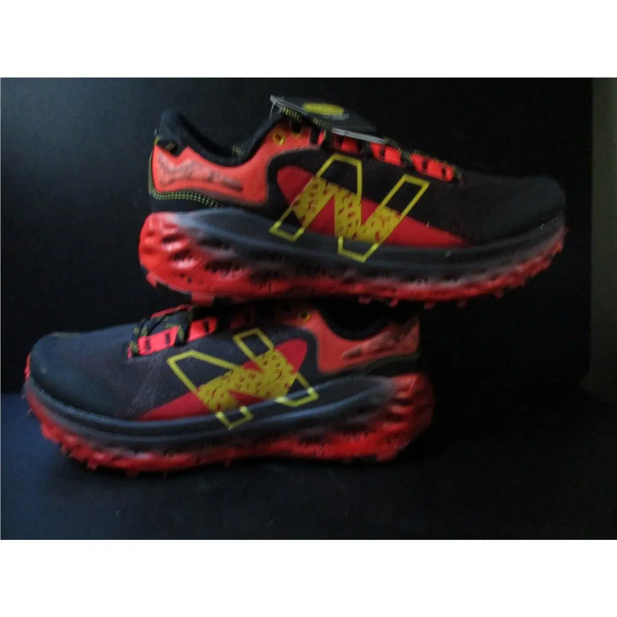 New Balance shoes - New Balance Fresh Foam X More - MTMORCD2 - ELECTRIC RED / BLACK 4