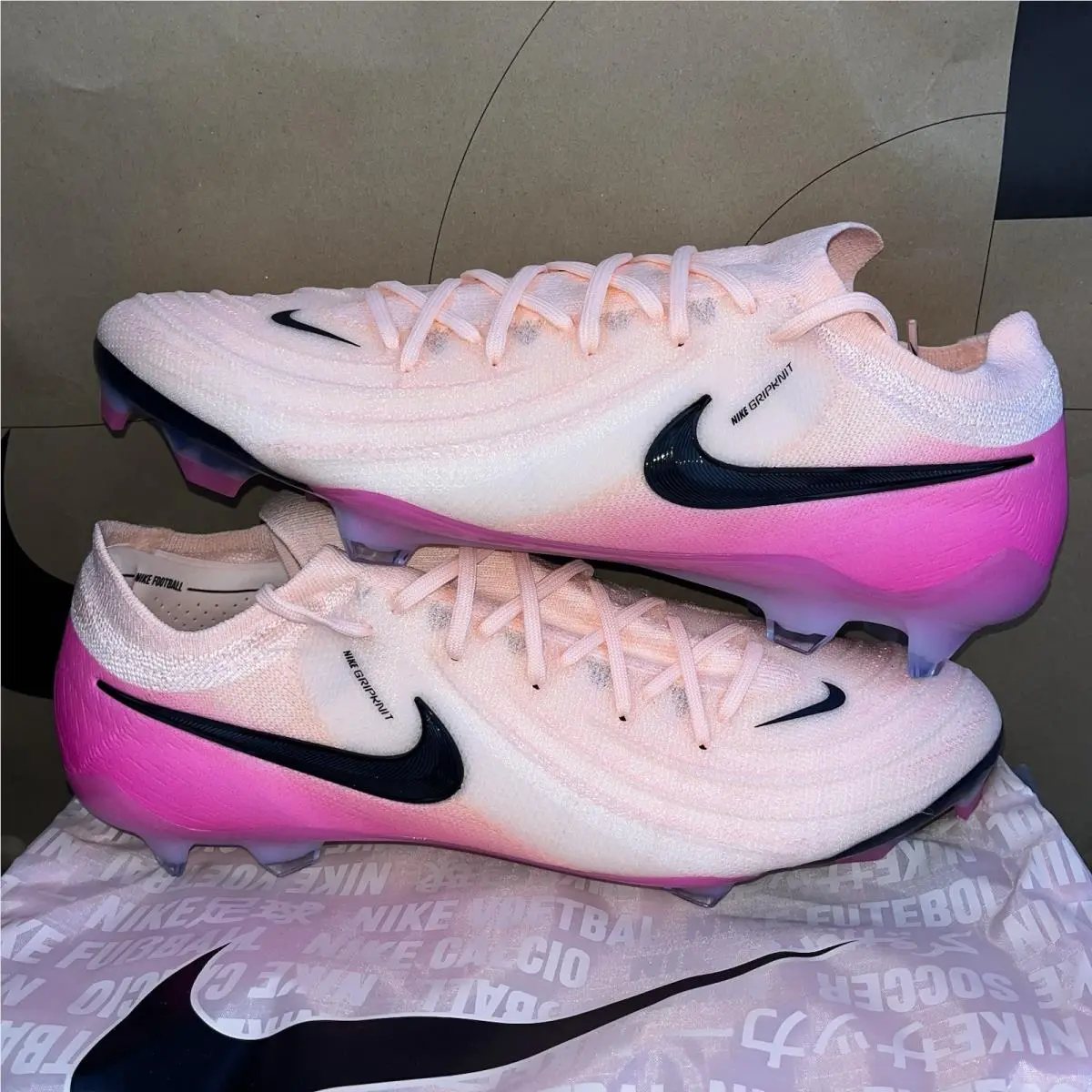 Nike shoes - Nike Phantom GX - Phantom - FJ2559 800 - Crimson Tint/Black-Pink Blast (UPC: 197862722079) 0