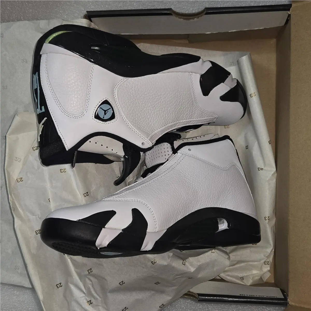 Nike shoes - Air Jordan 14 - Air - 487471-106 - White (UPC: 0826220178318) 0