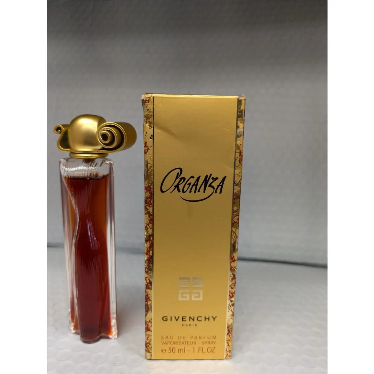 Organza Eau De Parfum Spray 1 Oz / 30 Ml For Women by Givenchy Vintage