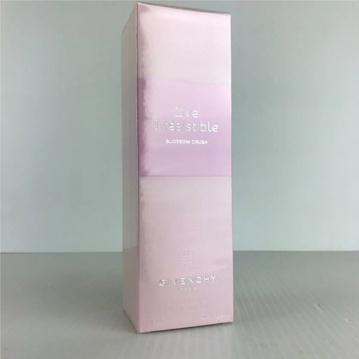 Givenchy Live Irresistible Blossom Crush Women Perfume Edt Spray 2.5 oz Box