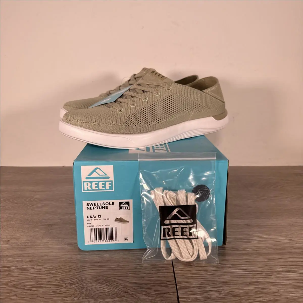 Men’s Size 12 Swellsole Neptune Tan by Reef