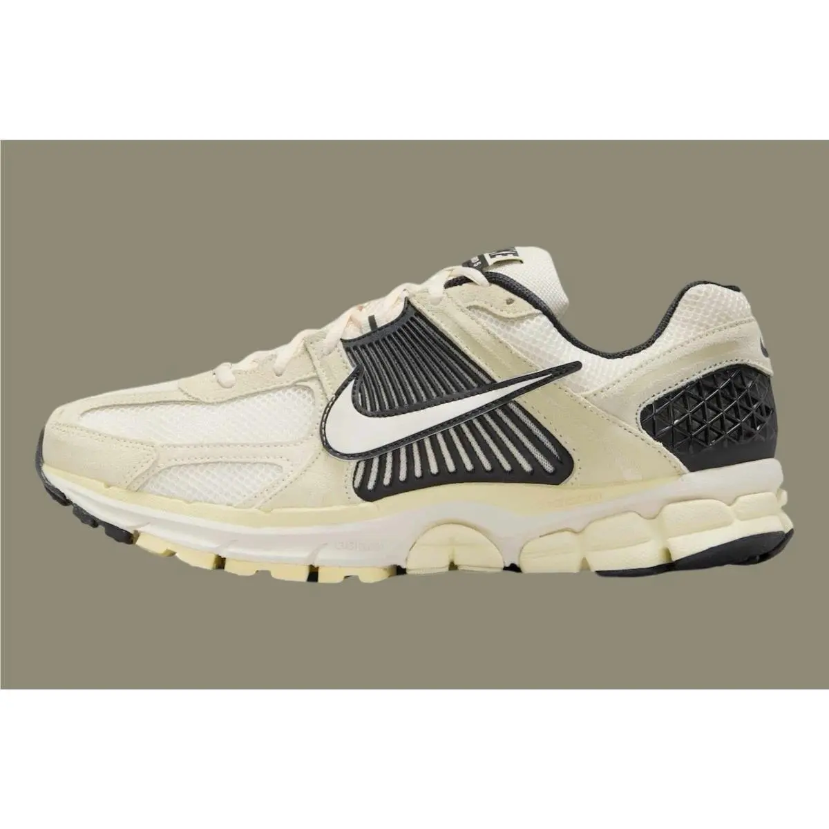 Nike shoes - Nike Vomero 5 - Vomero - HF1553-701 - Beige 0