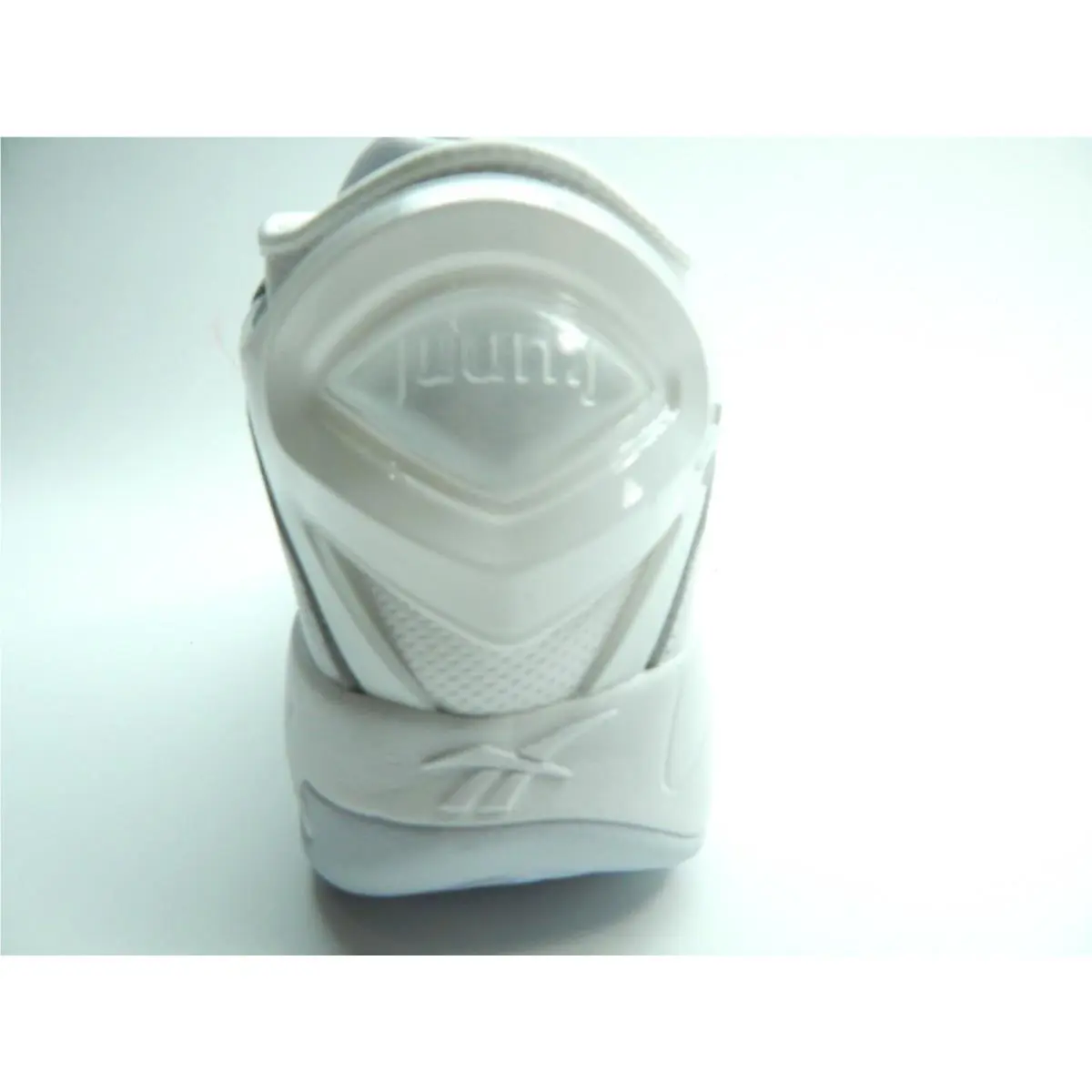 Reebok shoes - Reebok Pump Court - Pump Court - H69059 - White 1
