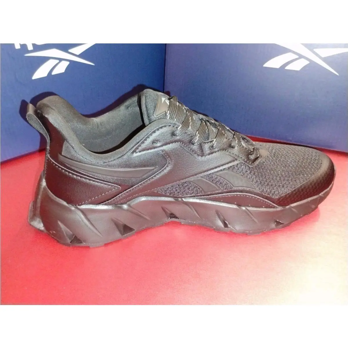 Reebok shoes - Under Armour Charged Assert 10 - 3026175-004 - Black 5