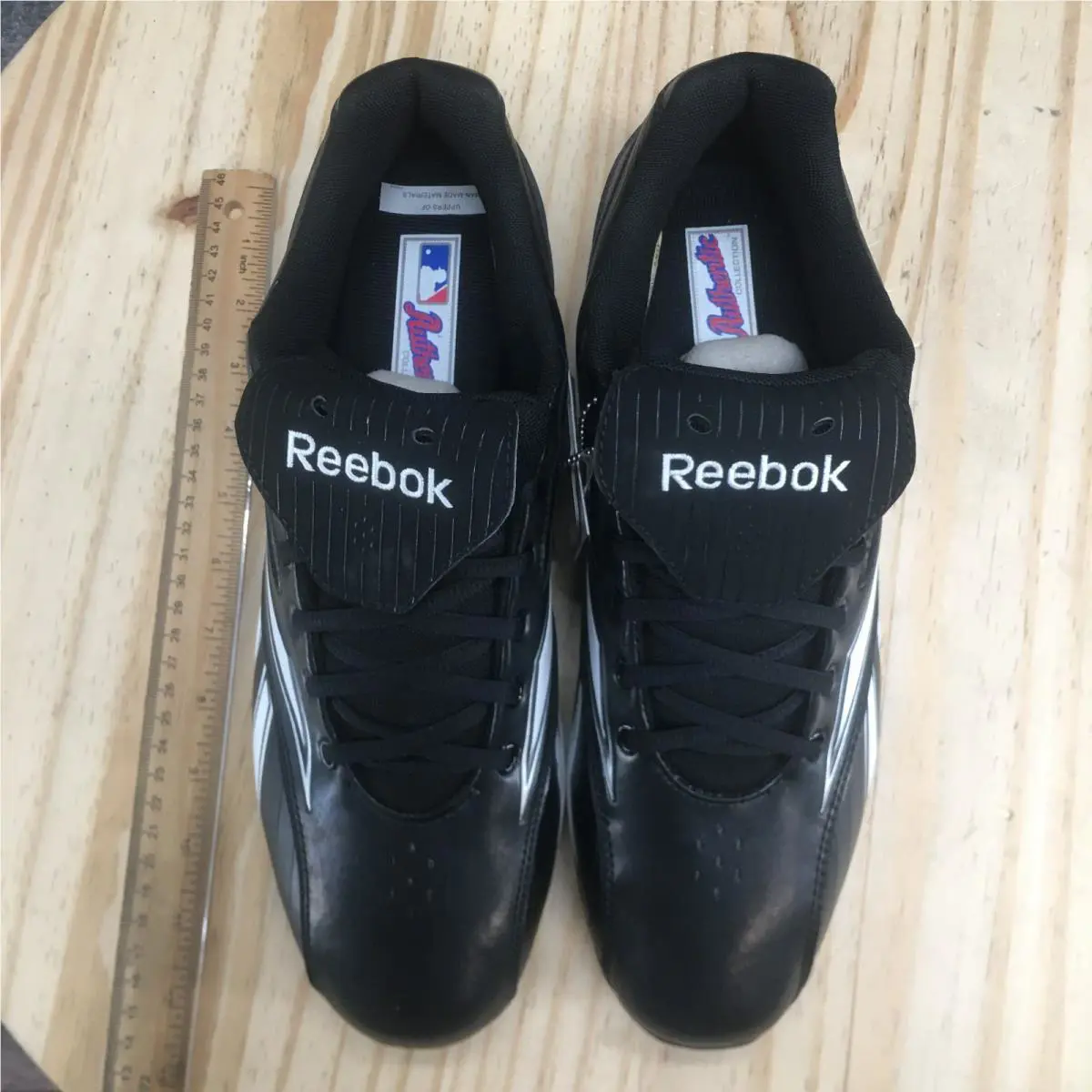 Reebok shoes - Black 6