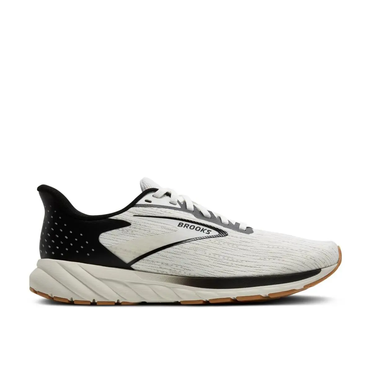 Brooks shoes - Almond 23