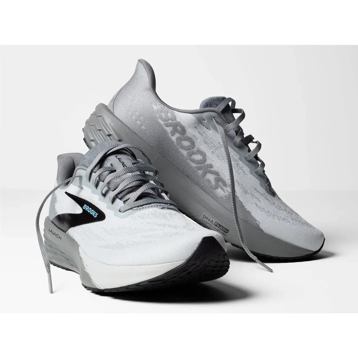 Brooks shoes - Black/Grey 29