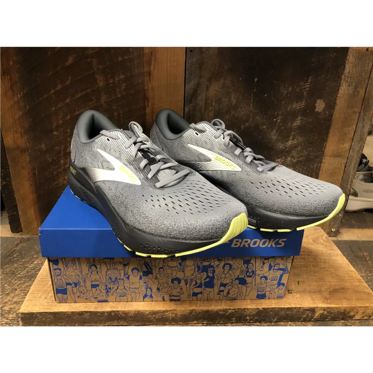 Brooks shoes - Brooks Ghost 16 - Ghost - Gray 5