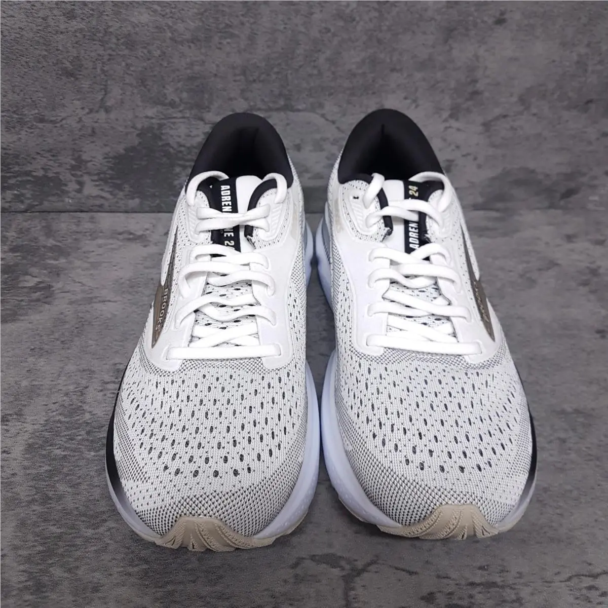 Brooks shoes - Brooks Adrenaline GTS 24 - Adrenaline GTS - 110437-1D-126 - White 1