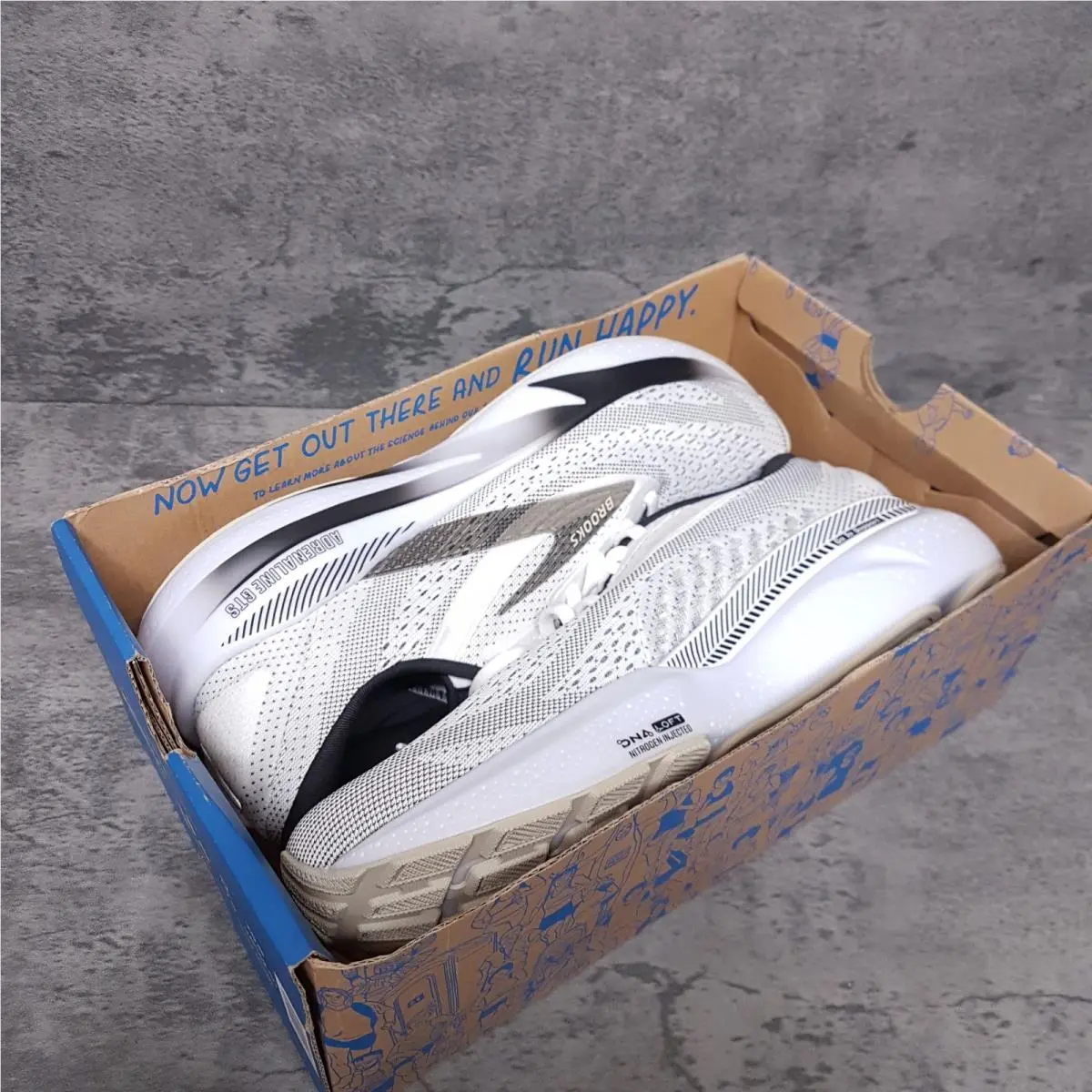 Brooks shoes - Brooks Adrenaline GTS 24 - Adrenaline GTS - 110437-1D-126 - White 4