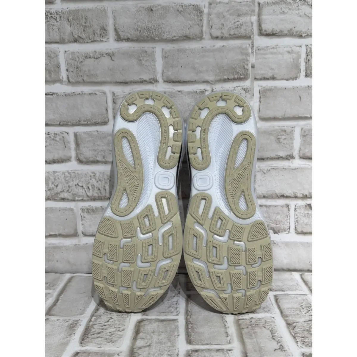 Brooks shoes - Brooks Adrenaline GTS 24 - Adrenaline GTS - 110437-1D-126 - Multicolor (UPC: 0195394532616) 0