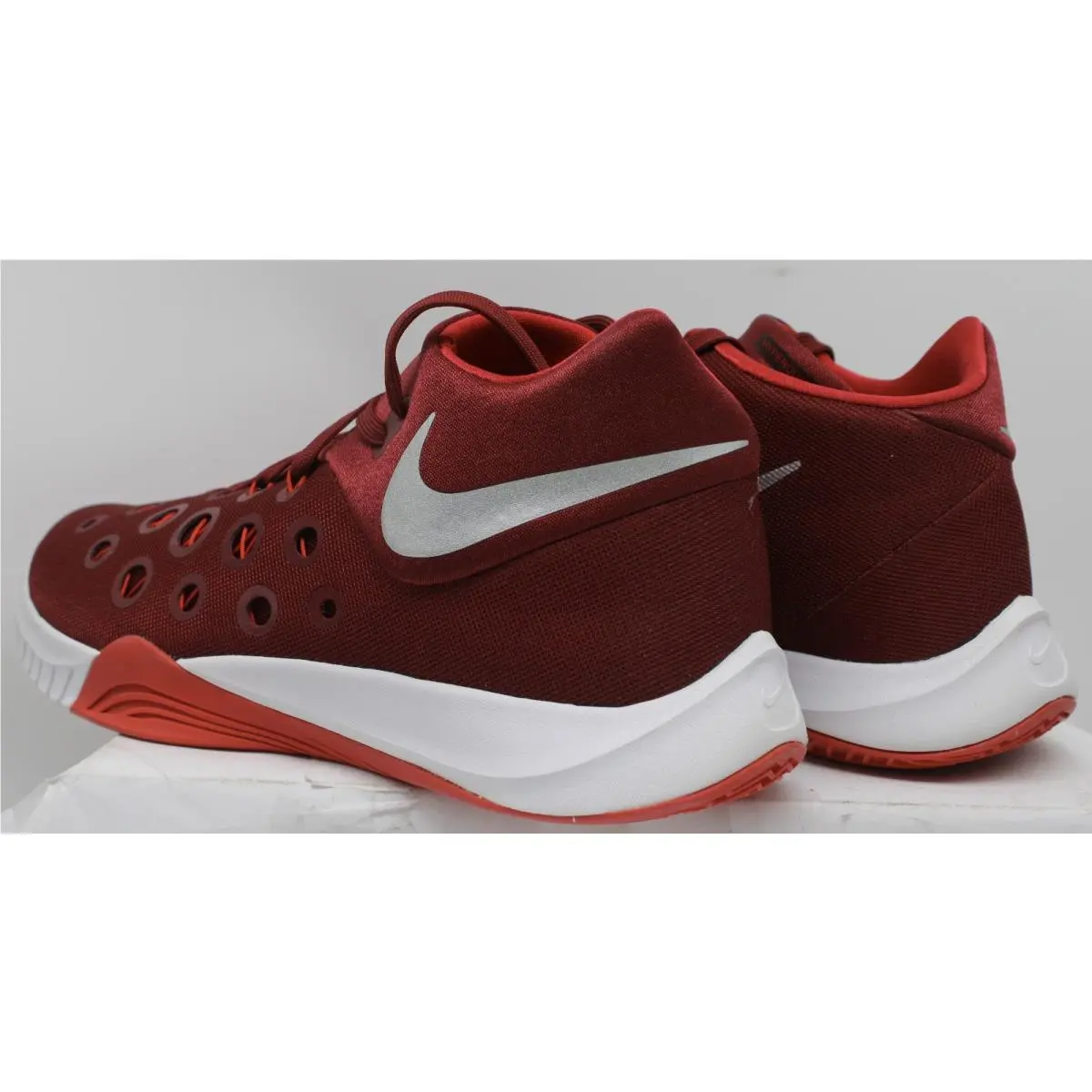 Nike shoes - HYPER QUICKNESS - HYPER QUICKNESS - 48699 - TEAM RED OR TEAM MAROON 3