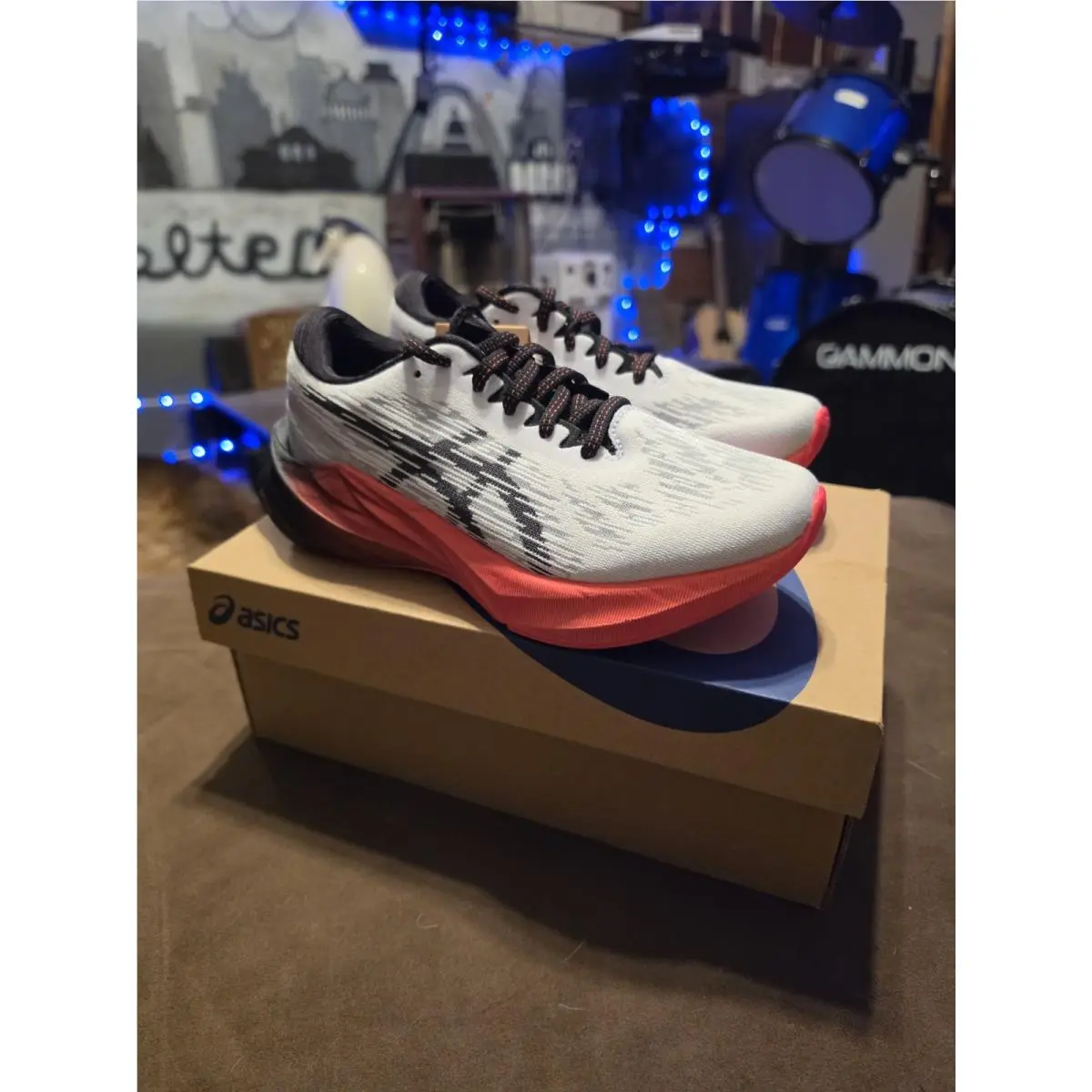 Asics Novablast 3 White Black Electric Red Shoes Sneakers Women`s Size 5.5