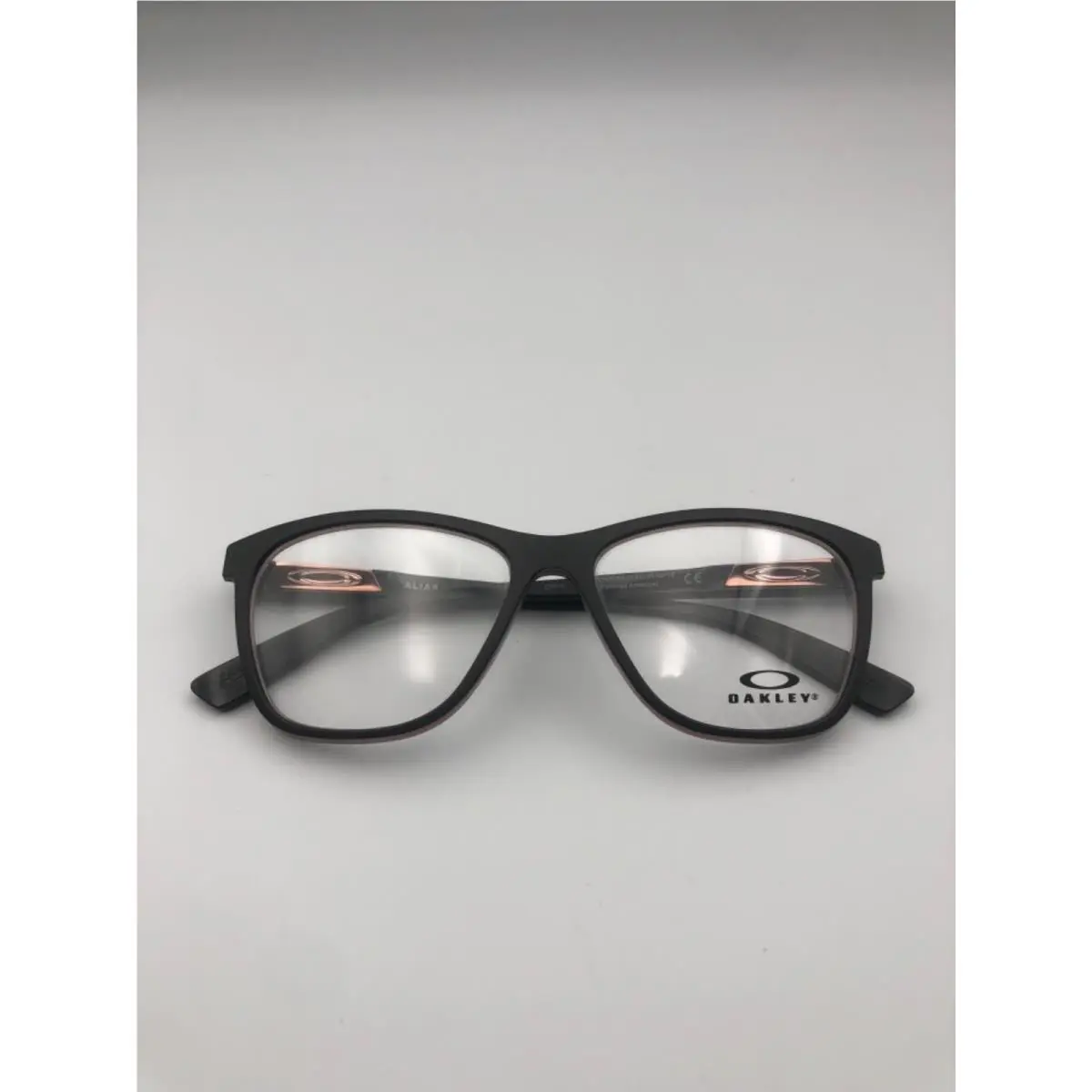 Oakley 139OX 8155–0653 53 15 Alias