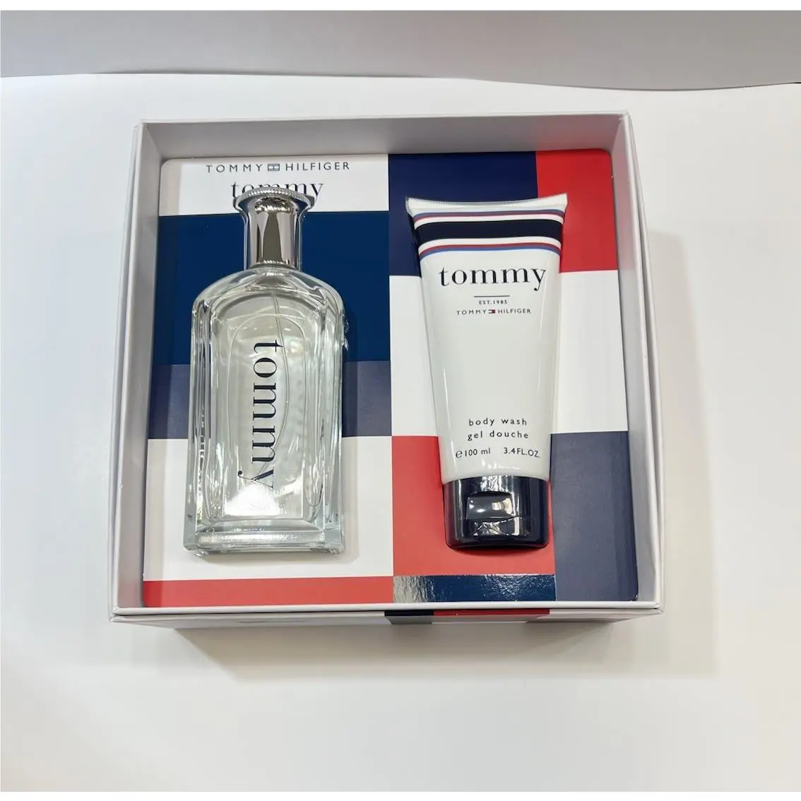 Tommy Hilfiger 2pc Gift Set For Men with 3.4oz Edt + 3.4oz Body Wash