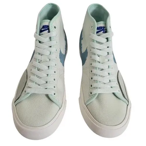 Nike shoes - Nike SB - DM8553-300 - Barely Green/Boarder Blue 4