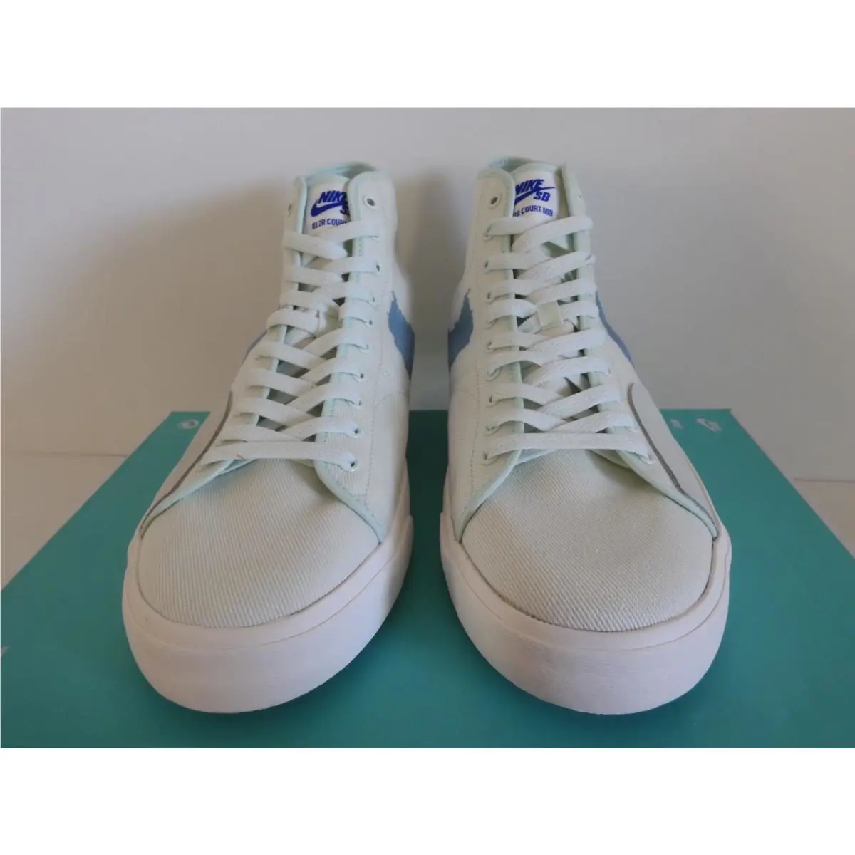 Nike shoes - Nike SB - DM8553-300 - Barely Green/Boarder Blue 1