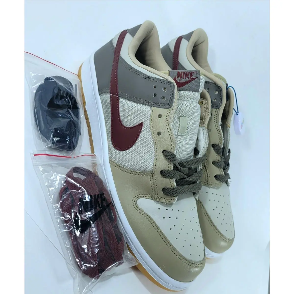 Nike shoes - Nike Dunk - Dunk - 304714-161 - Beige 0