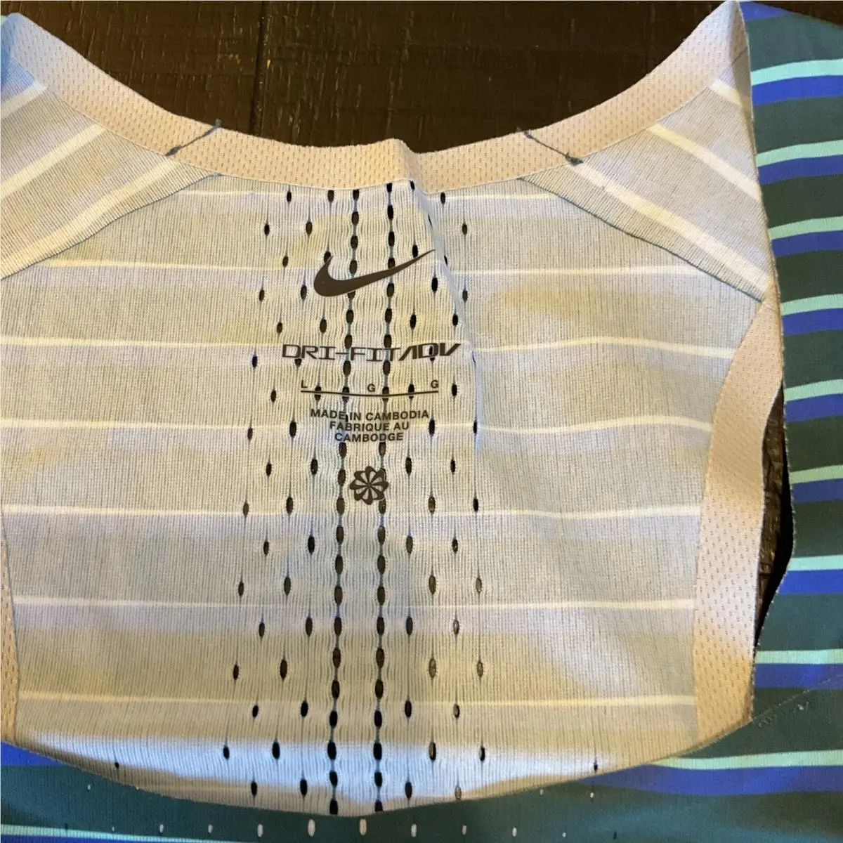 Nike clothing - Nike ADV Dri Fit - ADV Dri Fit - Multicolor (UPC: 0195870520809) 2