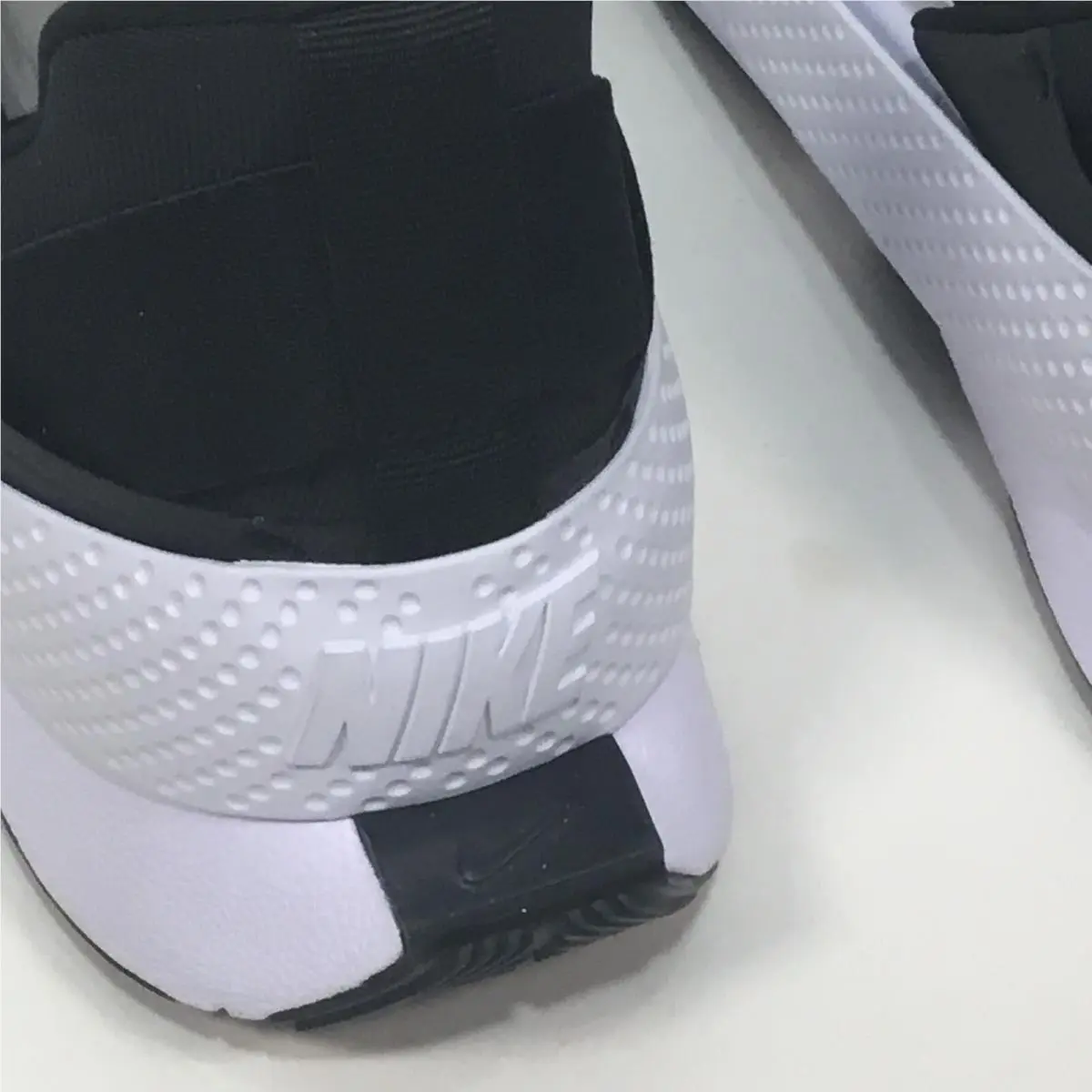 Nike shoes - Nike Go FlyEase - FlyEase - DR5540-002 - Black (UPC: 196149190051) 4