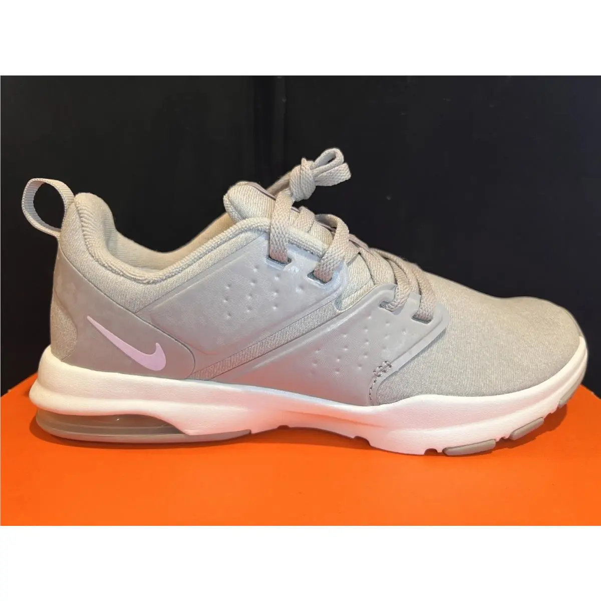 Women`s Nike Air Bella Trainer Moon Particle/pink Foam Size 6