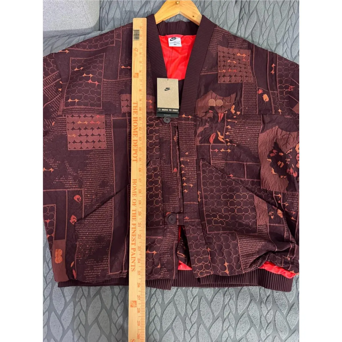 Nike clothing - Red (UPC: 197600324947) 9